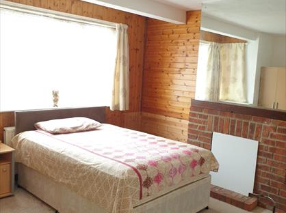 Room in a Shared House, Lyndhurst Avenue, SW16