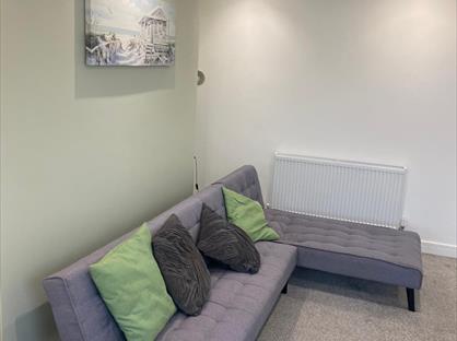 1 Bed Flat, Channel View Crescent, BS20