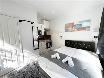 Studio Flat, Nottingham Road, CR2
