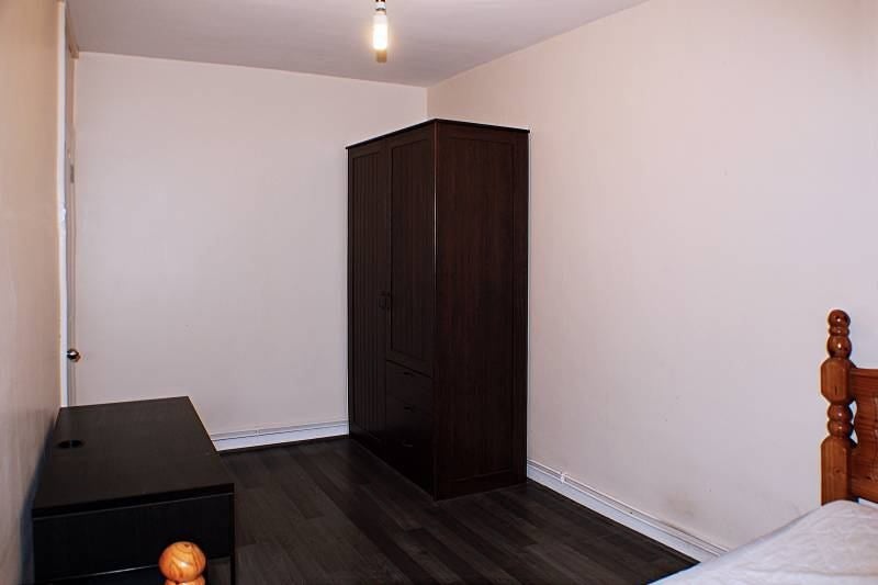 Additional image 2 of Room in a Shared Flat, Ross House, E1W, N1 7GU