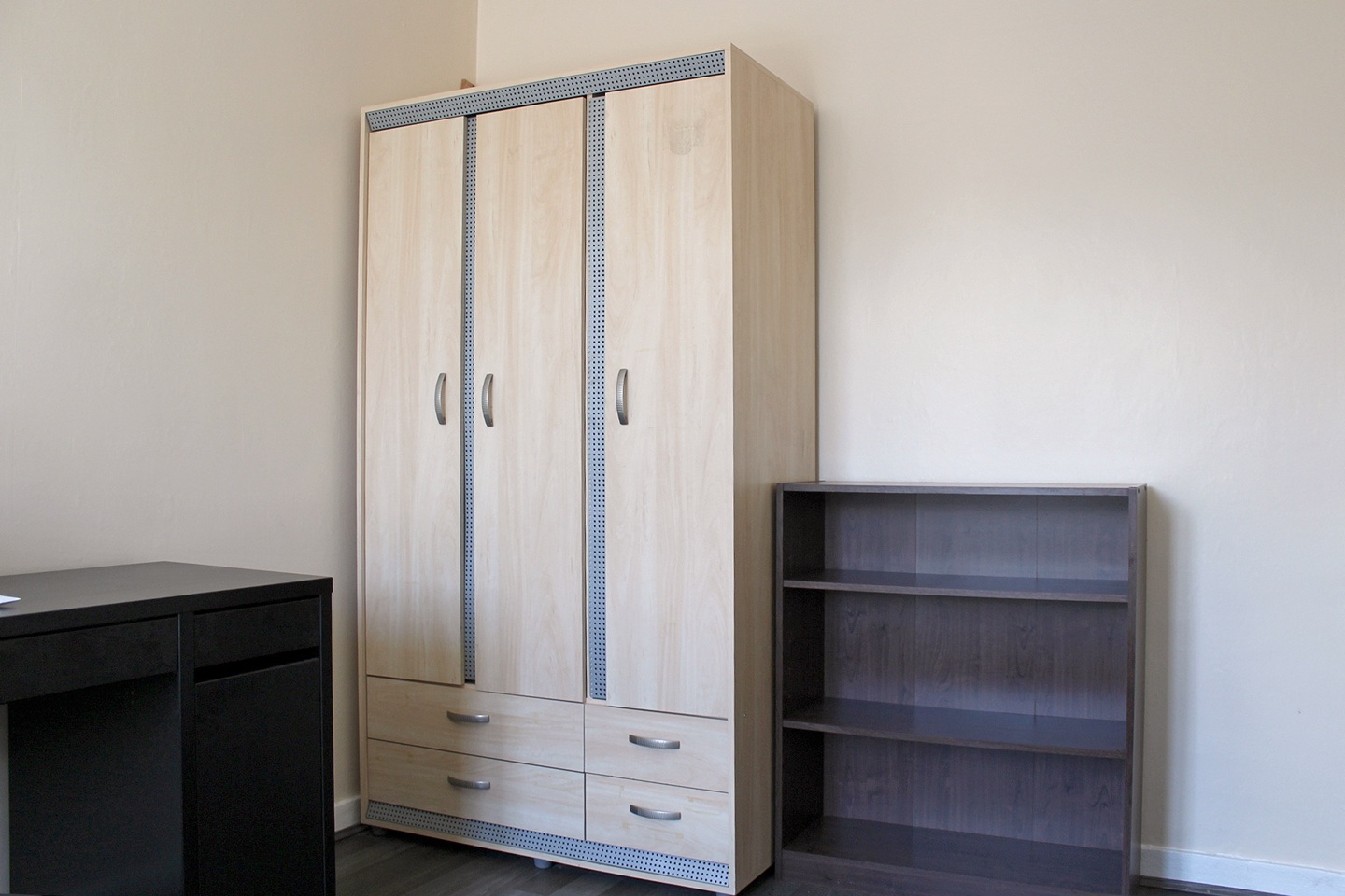 Room in a Shared Flat, Ross House, E1W photo 3