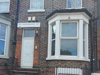 1 Bed Flat, Bank Road, L20