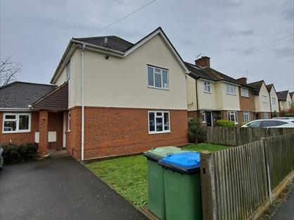 4 Bed Semi-Detached House, Felix Road, KT12