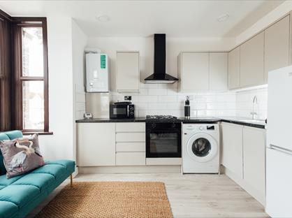 2 Bed Flat, Empress Avenue, IG1