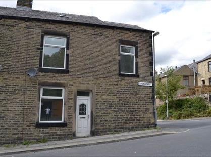 3 Bed Terraced House, Townsend Street, BB4