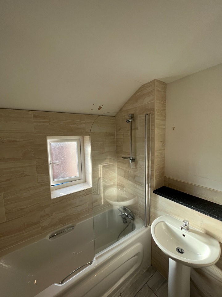 Fallowfield, Manchester - 2 Bed Flat, Victoria Road, M14 - To Rent Now ...
