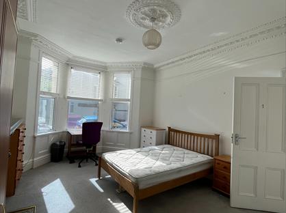 Room in a Shared House, Pentillie Road, PL4