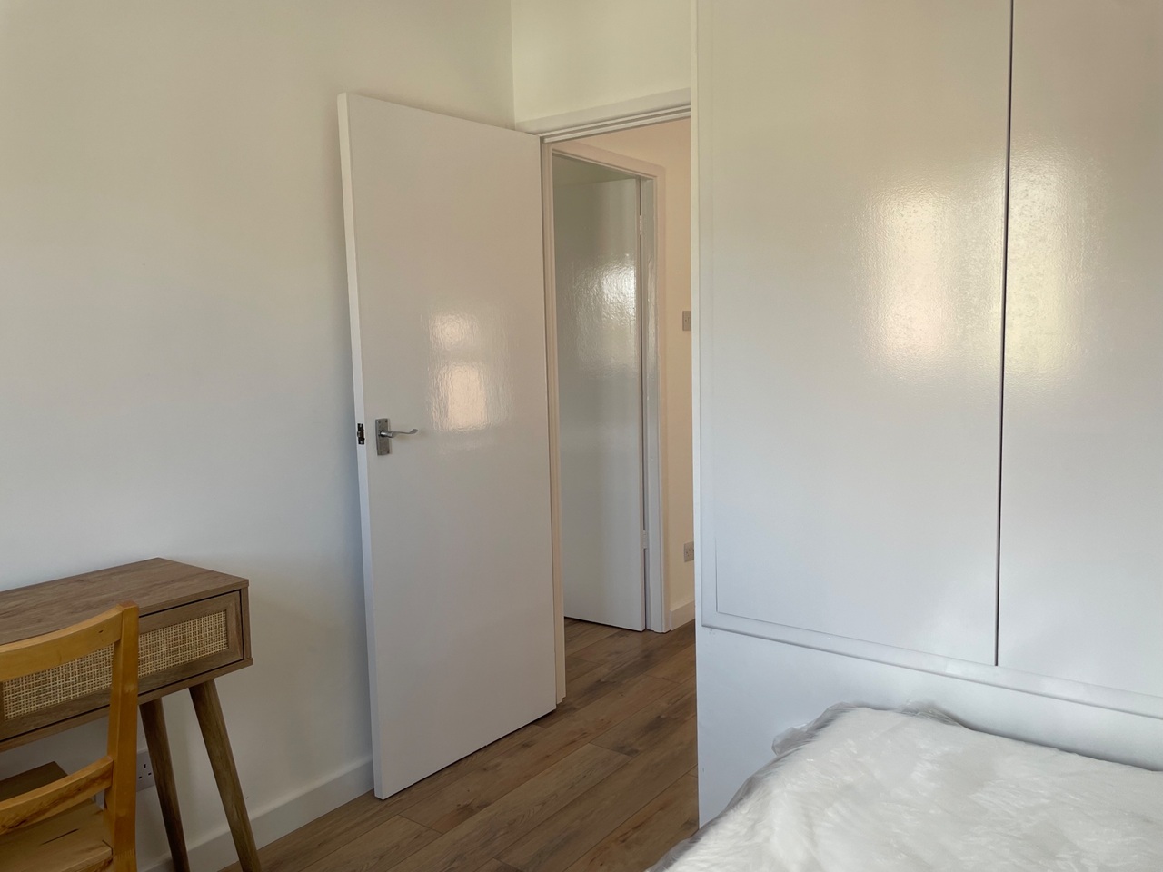 Additional image 7 of 3 Bed Semi-Detached House, Forest Road, CB1, N1 7GU