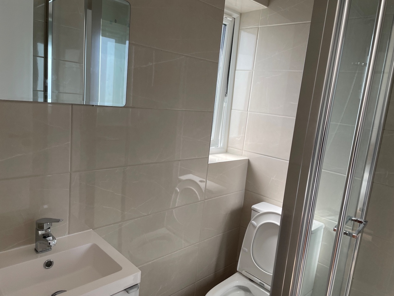 Additional image 10 of 3 Bed Semi-Detached House, Forest Road, CB1, N1 7GU