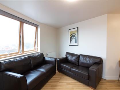 4 Bed Flat, Mulberry Court, SO14