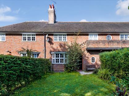 1 Bed Flat, Midholm Close, NW11