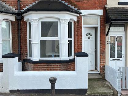 2 Bed Terraced House, Leonard Road, ME4