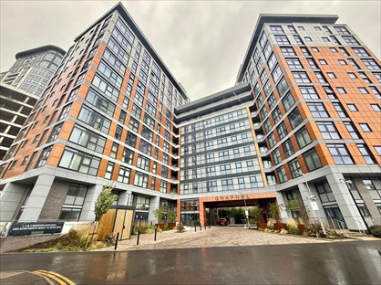 1 Bed Flat, Furness Quay, M50