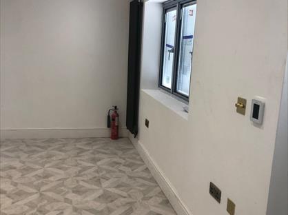 1 Bed Flat, Ilford, IG1