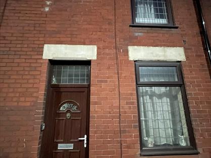 2 Bed Terraced House, Tyldesley Road, M46