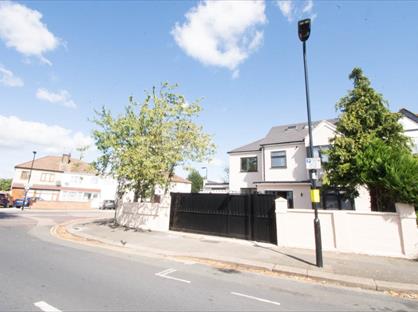 Studio Flat, Birkbeck Avenue, UB6