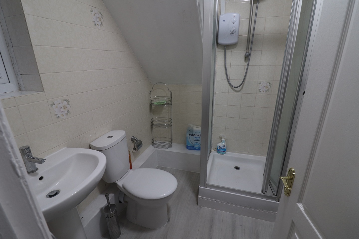 Additional image 3 of Room in a Shared House, Upper Road, OX1, N1 7GU