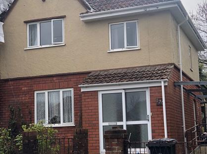 3 Bed Semi-Detached House, Marshfield Road, BS16