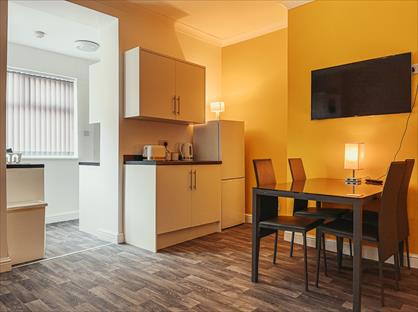3 Bed Terraced House, Woodbine Road, BB12