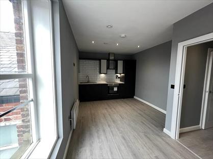 1 Bed Flat, New Market St, PR7