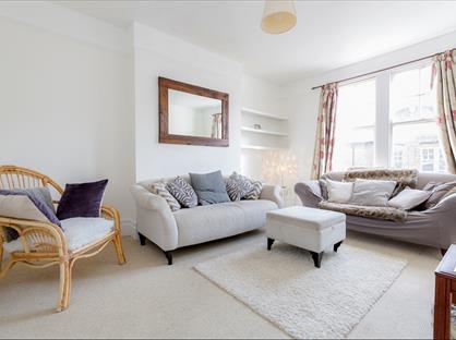 3 Bed Flat, Cato Road, SW4