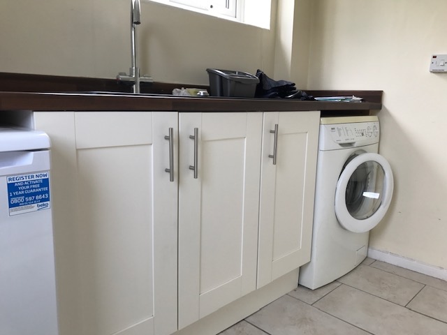 1 Bed Flat, Paget Close, CB2 photo 2