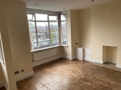2 Bed Flat, Walton Road, ST4