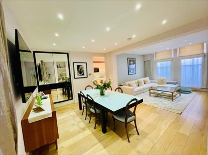 3 Bed Flat, Kings Mansions Lawrence Street, SW3