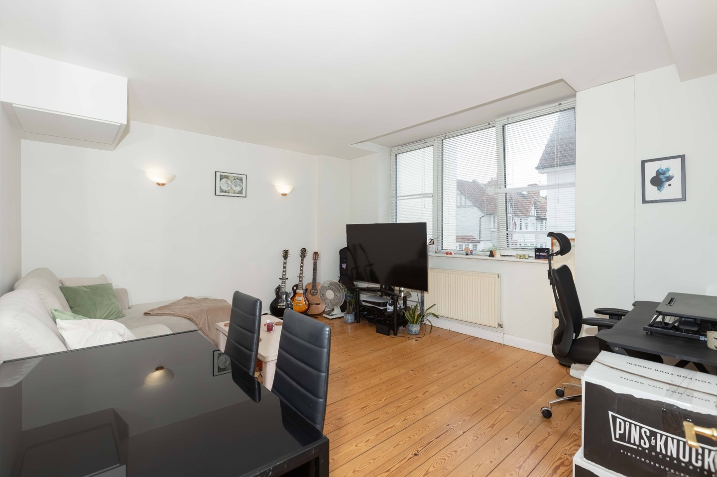 1 Bed Flat, Jasmine Court, BN3