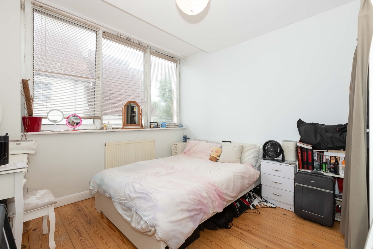 1 Bed Flat, Jasmine Court, BN3 photo 3