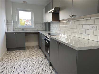 2 Bed Flat, Forrest Street, ML6