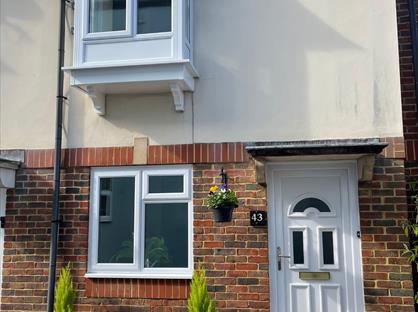 3 Bed Terraced House, The Stables, BA12