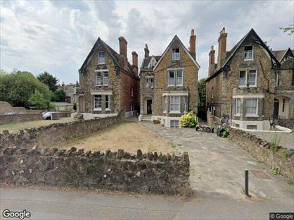 Bedsit, Waterden Road, GU1