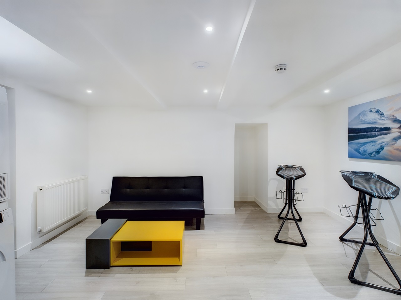 Preston Studio Flat, Lancaster Road North, PR1 To Rent Now for £650