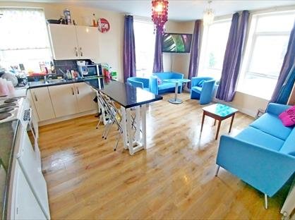 Room in a Shared House, Gainsborough Road, L15