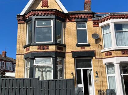 3 Bed End Terrace, Vale Drive, CH45