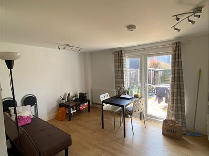 3 Bed Terraced House, Greatfields Drive, UB8