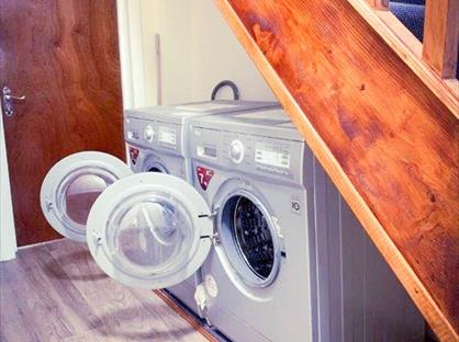 Studio Flat, West Hendon Broadway, NW9