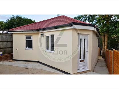 1 Bed Bungalow, London, CR5