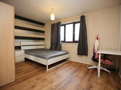 1 Bed Flat, Paynes Lane, CV1