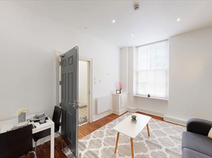2 Bed Flat, Trueman Street, L3