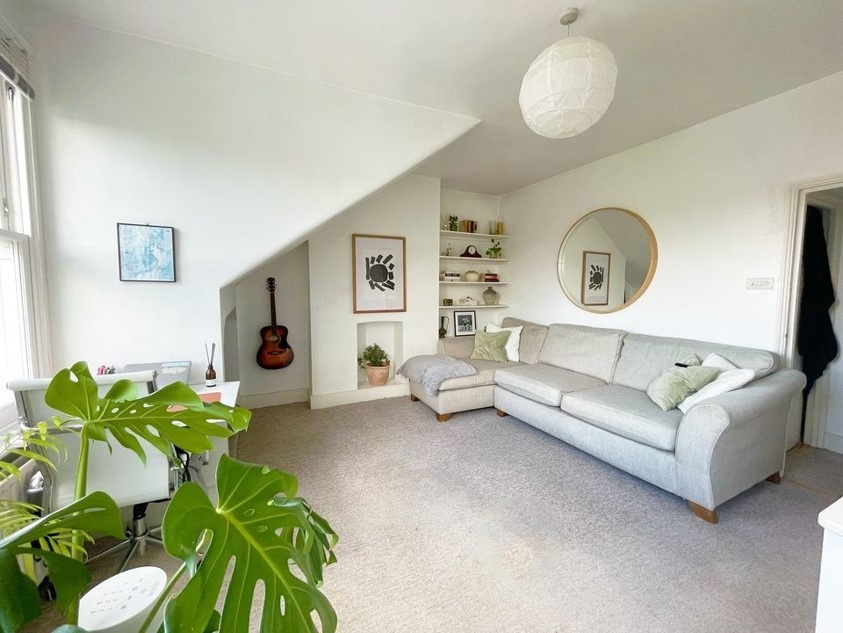 London 1 Bed Flat, Crouch End, N8 To Rent Now for £1,550.00 p/m