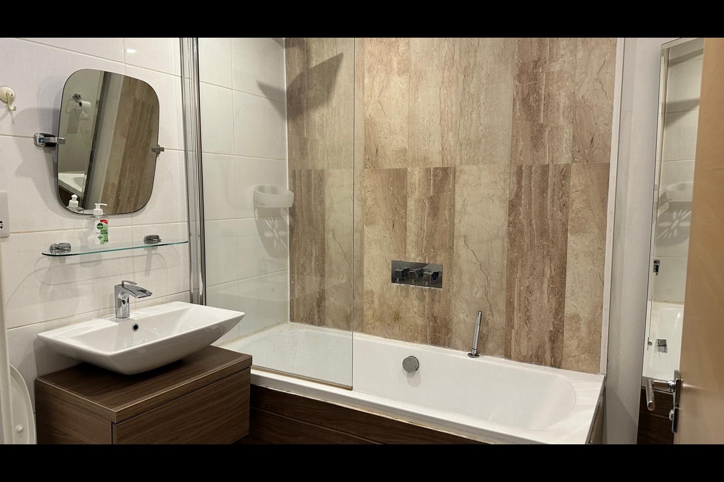 Additional image 11 of 2 Bed End Terrace, Elmfoot Grove, G5, N1 7GU