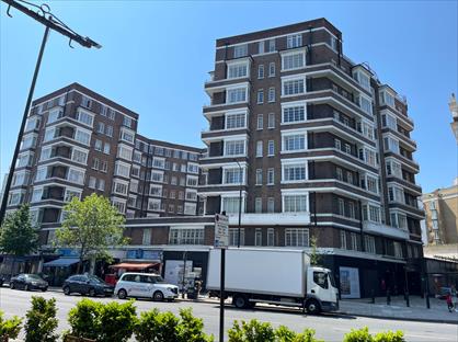 2 Bed Flat, Rossmore Court, NW1