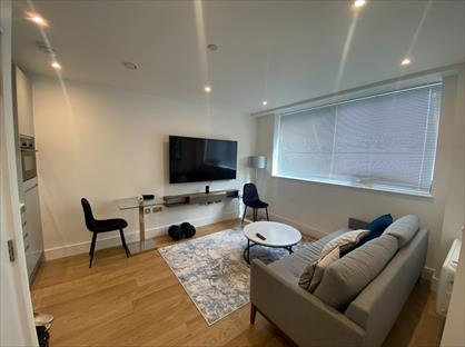 1 Bed Flat, Papermill House, RM1