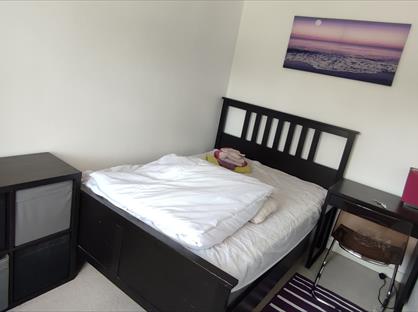 Room in a Shared House, Liverpool Street, M6