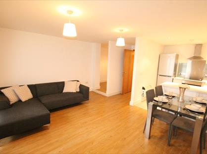 1 Bed Flat, Cumberland Street, L1