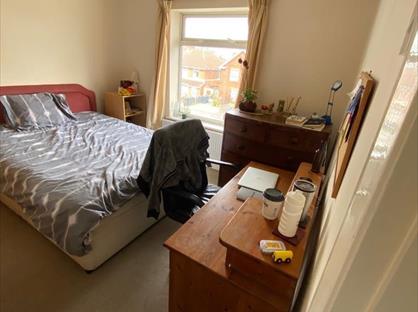 Room in a Shared House, Ilmington Road, B29