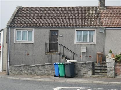 2 Bed Bungalow, Main Street, KY5