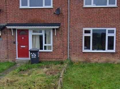 2 Bed Terraced House, Berry Avenue, S21